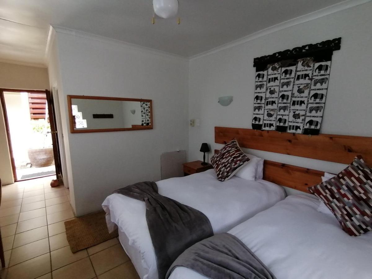 Aanhuizen Guest House Swellendam Esterno foto