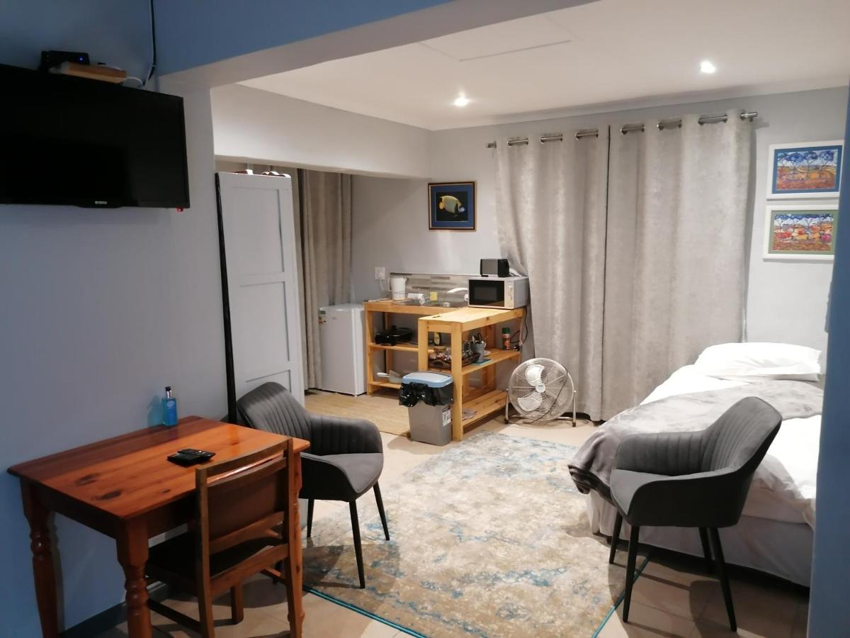 Aanhuizen Guest House Swellendam Esterno foto
