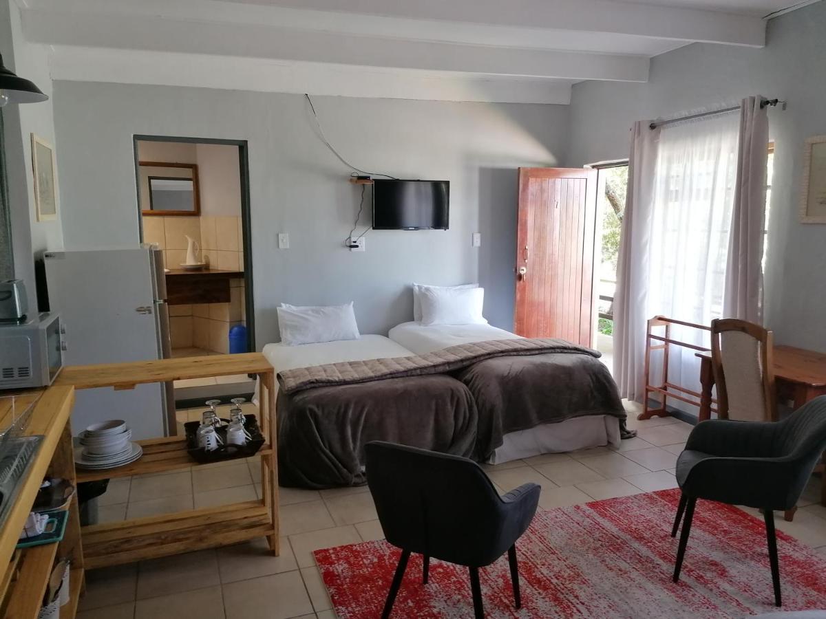 Aanhuizen Guest House Swellendam Esterno foto